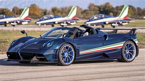 pagani huayra roadster 2020.